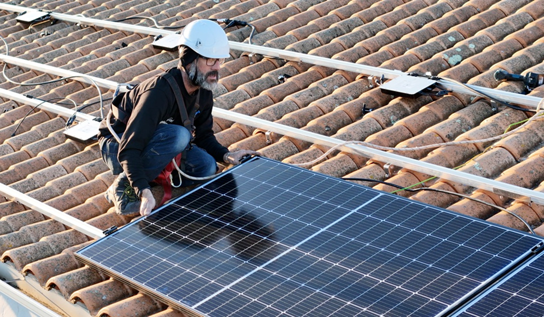 Installation de panneaux solaires